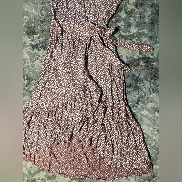Abercrombie wrap high-low dress - Picture 2 of 5